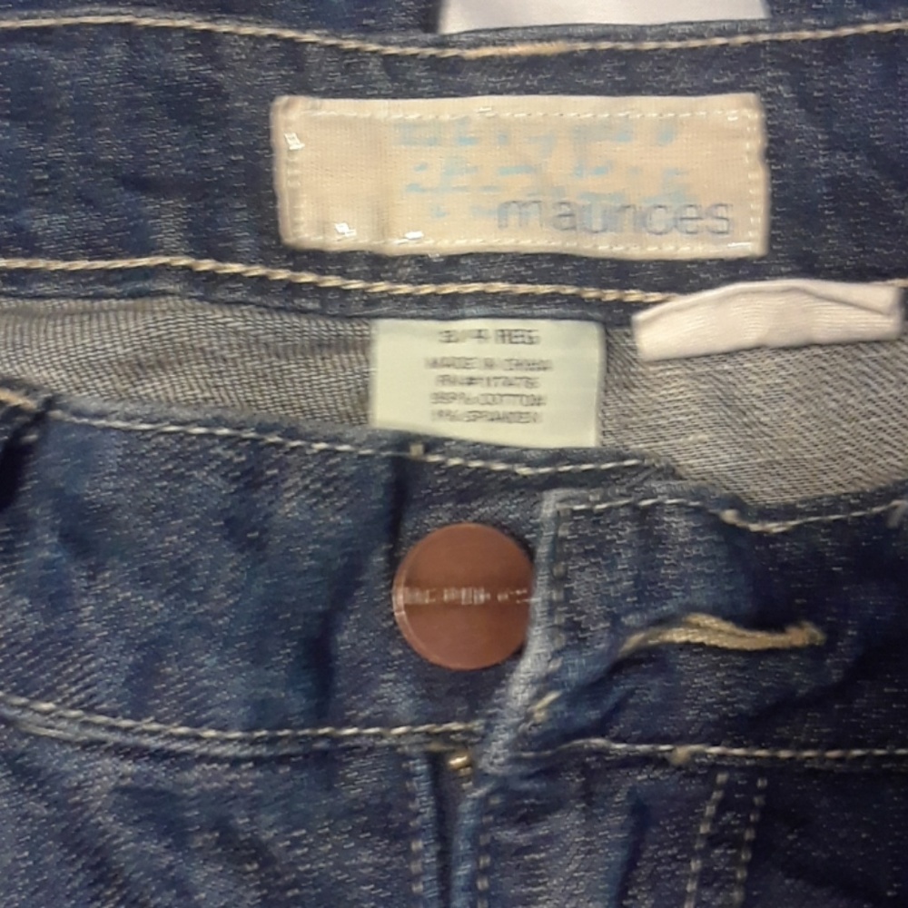 Jeans - Picture 3 of 4